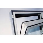 OptiLight ENERGI | PVC, pivåhängt, 3-glas takfönster