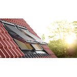 Pivåhängt takfönster VELUX GLL 1061 | 3-glas, klarlackat furu