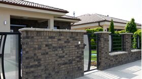 COUNTRY 618, corner
