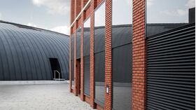 MONSANTO 1, betongtegel utomhus med integrerad fog