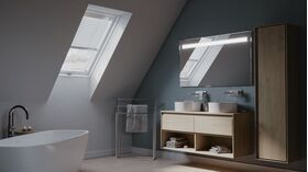 RoofLITE+ TRIO PVC | PVC, pivåhängt, trippelglas takfönster