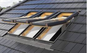 SKYLIGHT | PVC, hög pivåhängt, dubbelglas takfönster