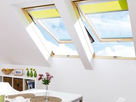 FAKRO ARP Z-Wave: wireless controled electric-powered roller blinds for Farkro roof windows
